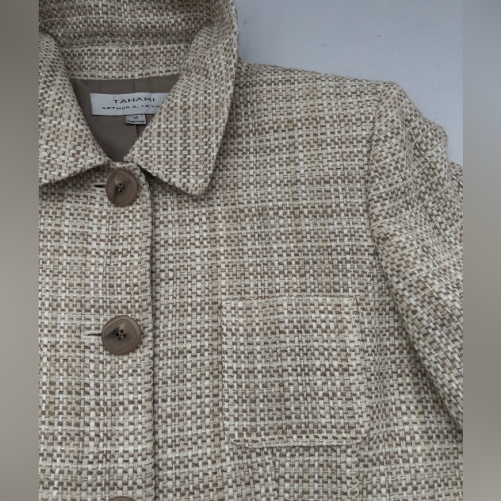 NWOT TAHARI PLAID LONG SLEEVE BEIGE FOUR BUTTON FULLY LINED NEUTRAL JACKET - Picture 4 of 14